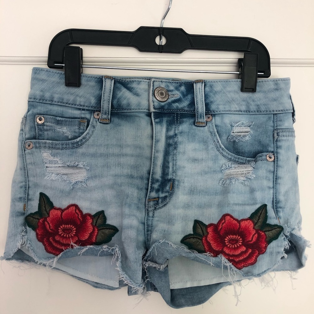 JEAN SHORTS (floral print)